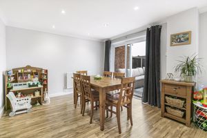 Dining Room- click for photo gallery